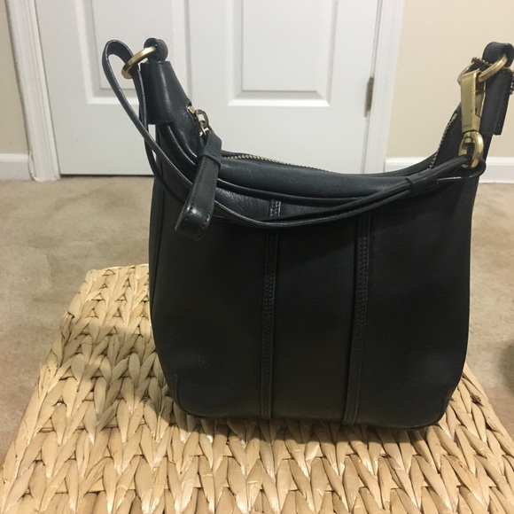 Coach Satchel - Picture 1 of 4